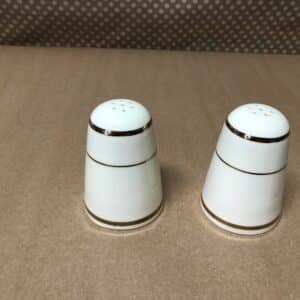 CHINA, SALT/ PEPPER SHAKER (SET)